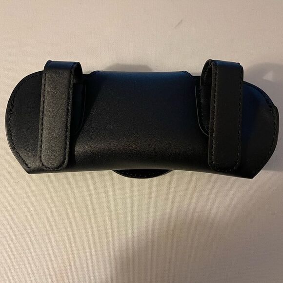 Tesla Logo Sunglass Holder for Car in Black Leather NWT - Picture 5 of 7